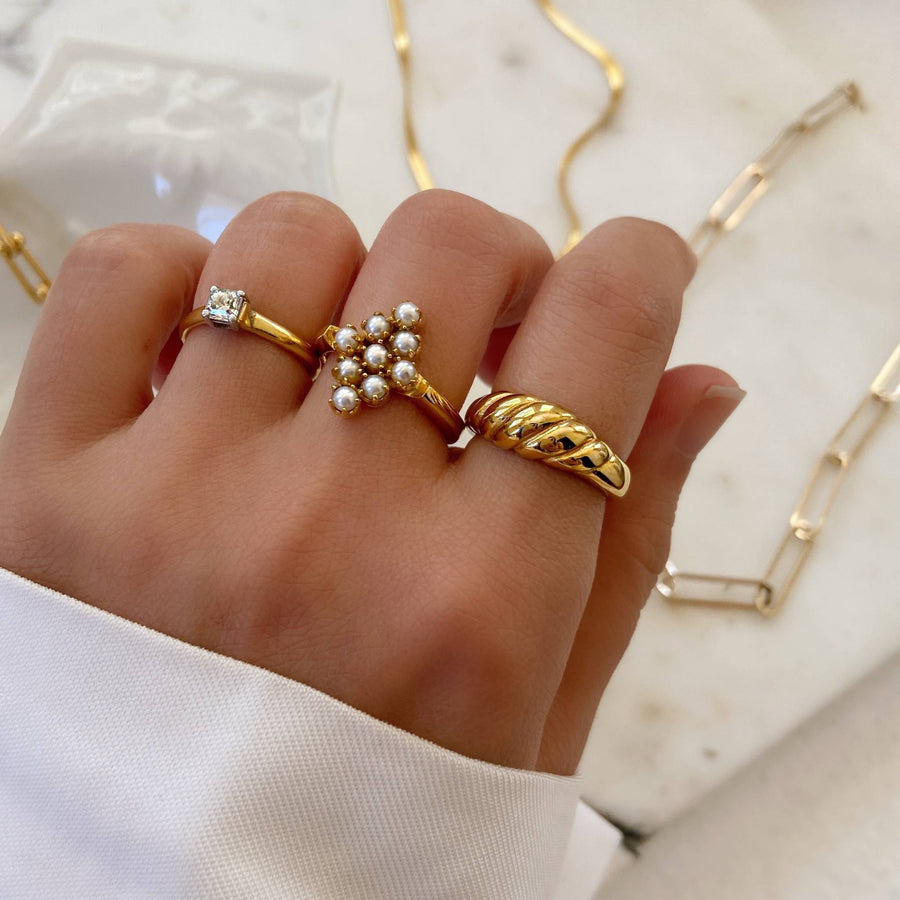 croissant gold rings stack