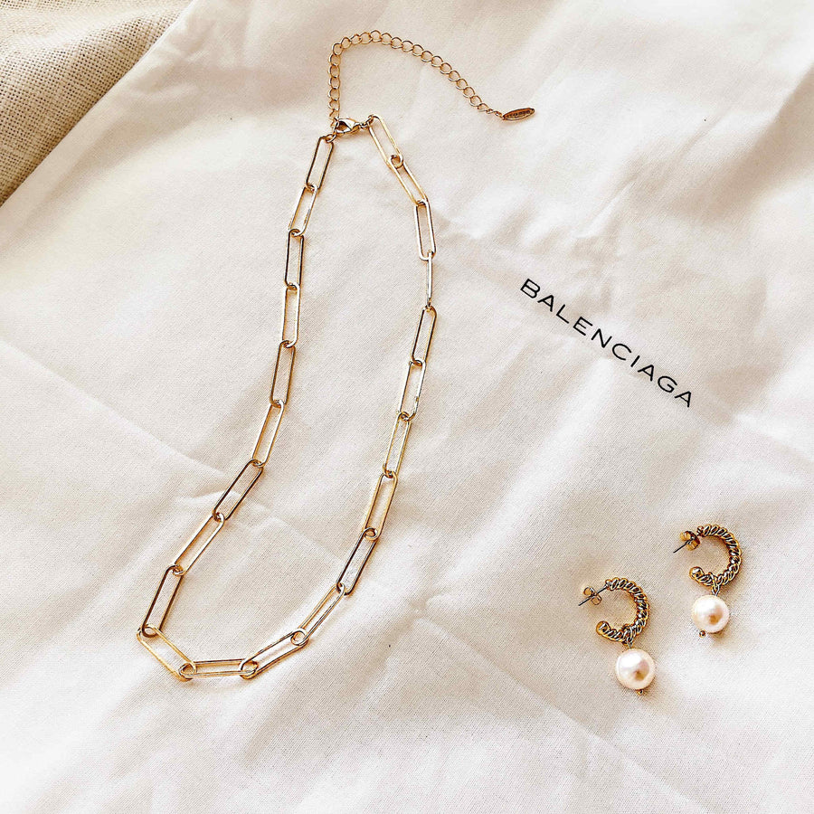 gold-link-necklace-pearl-hoops